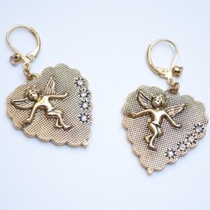 Betsey Johnson Vintage Cherub Angel Crystal Gold Heart Earrings